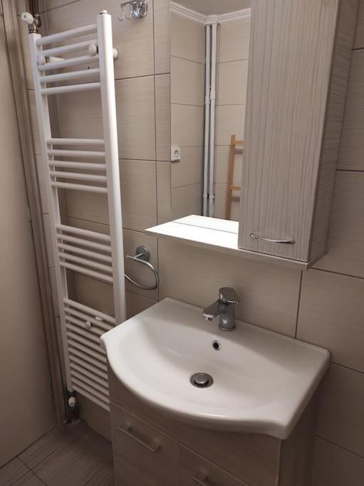 Alexandra 'S Home أثينا المظهر الخارجي الصورة